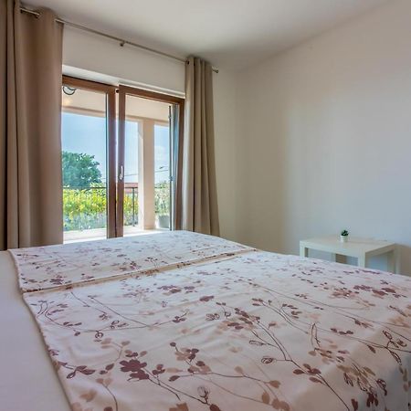 Anton 3 Apartman Crikvenica Kültér fotó