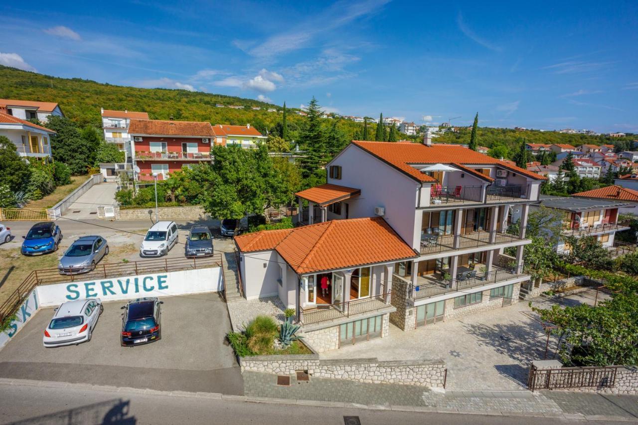 Anton 3 Apartman Crikvenica Kültér fotó